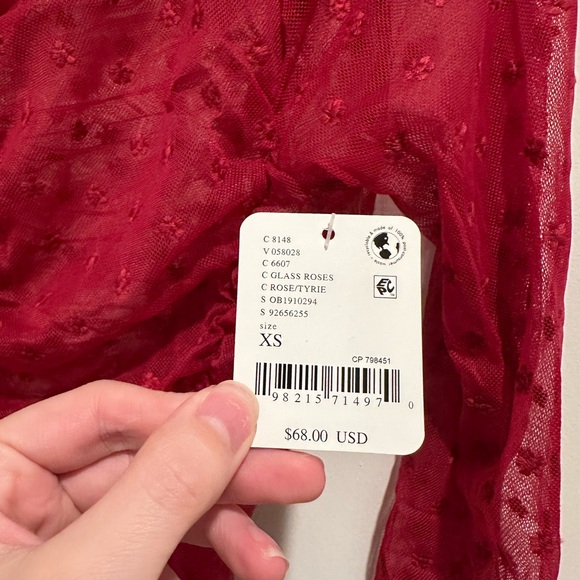 NWT Free People Most Likely Layering Top Lace Glass Roses Red Size XS - Picture 8 of 8